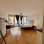 Simple & Comfy On Gartenstrasse Apartament