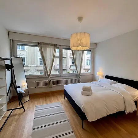 Апартаменти Simple & Comfy On Gartenstrasse *