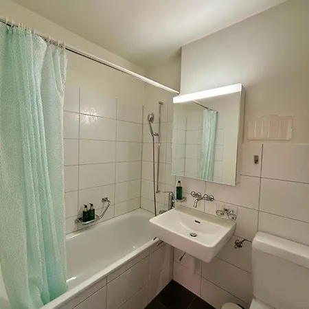 Simple & Comfy On Gartenstrasse * Берн