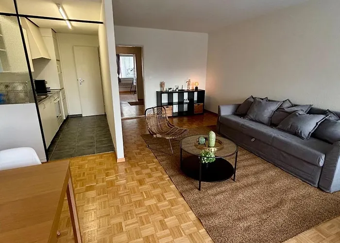 Simple & Comfy On Gartenstrasse Апартаменти Берн