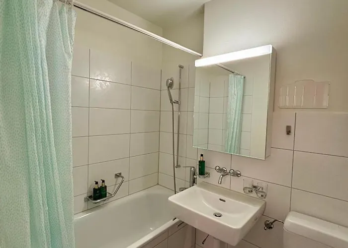 Simple & Comfy On Gartenstrasse * Берн